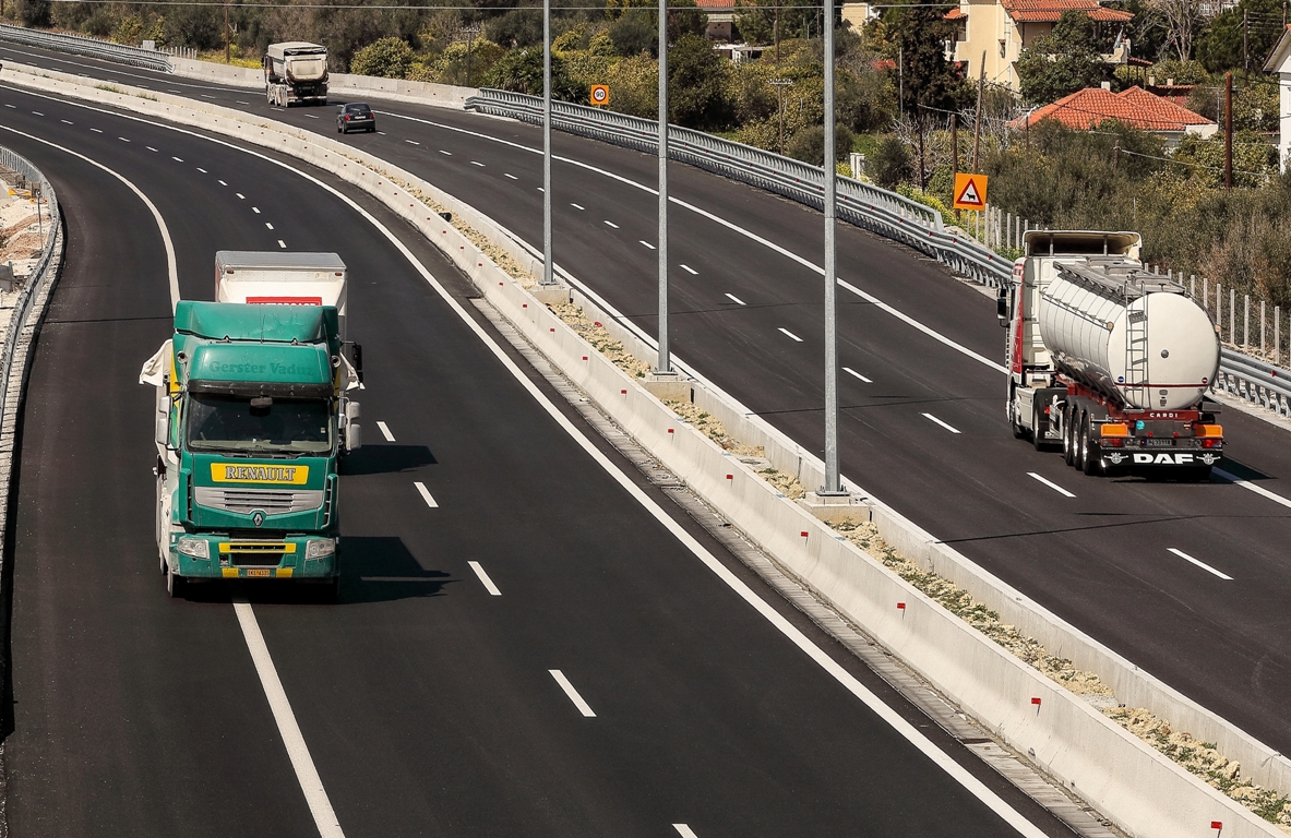 Δέσμη κινητικότητας: οι θέσεις του ΕΚ για τη μεταρρύθμιση των οδικών μεταφορών