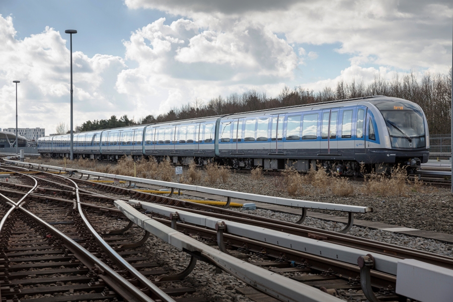 Erster Münchner U-Bahn-Zug C2 vorgestellt / Public unveiling of first Munich C2 metro train